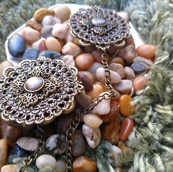 Boho Brooch Set with Chain - Picture 3 of 5